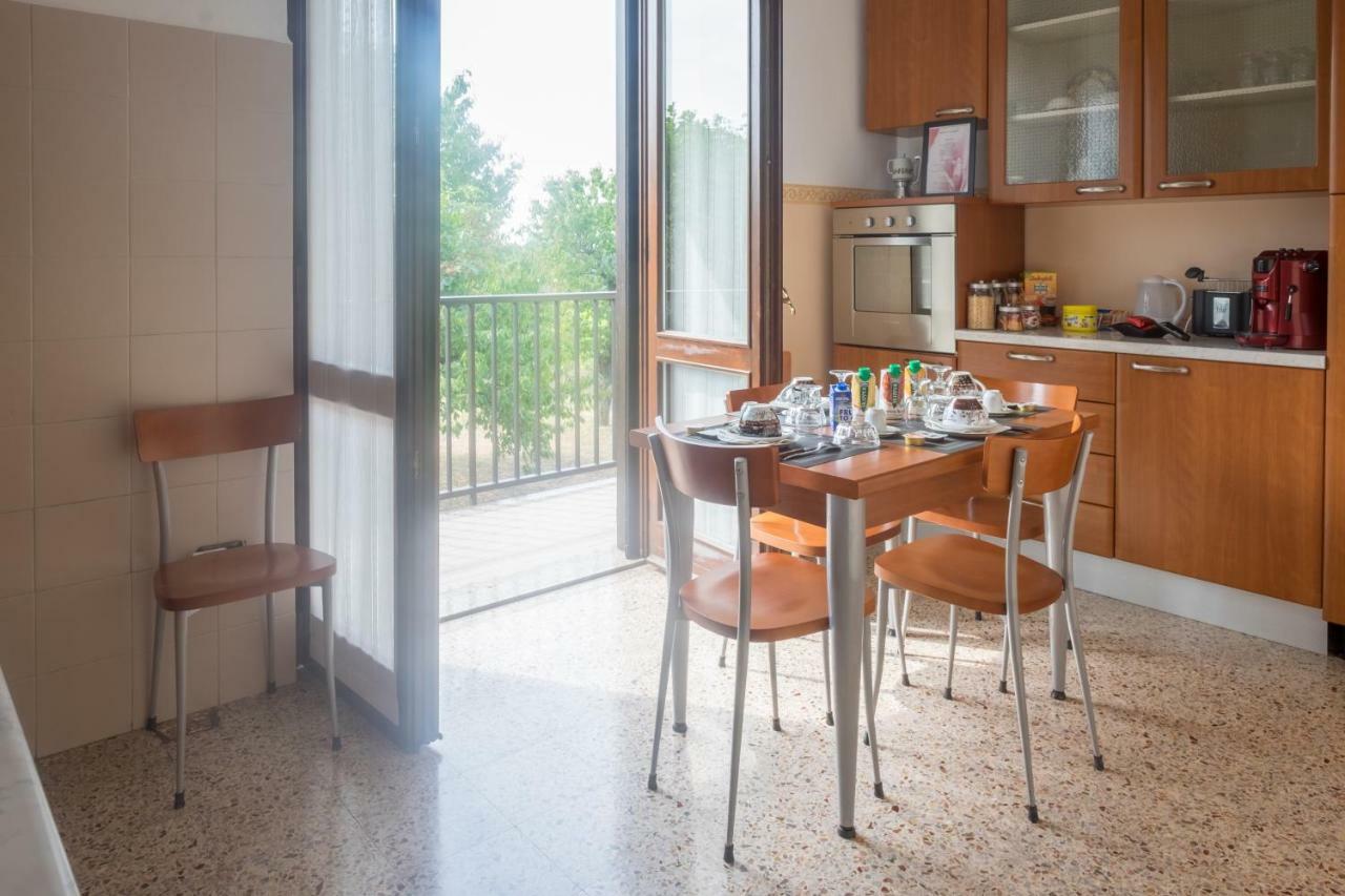 B&B Le Camelie Bareggio Extérieur photo